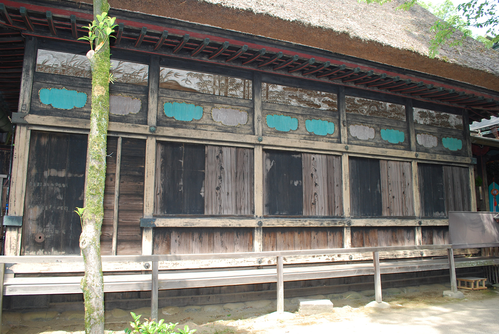 青井阿蘇神社幣殿