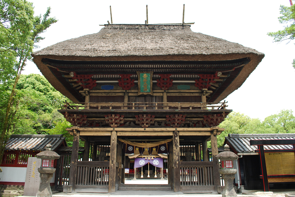 青井阿蘇神社楼門