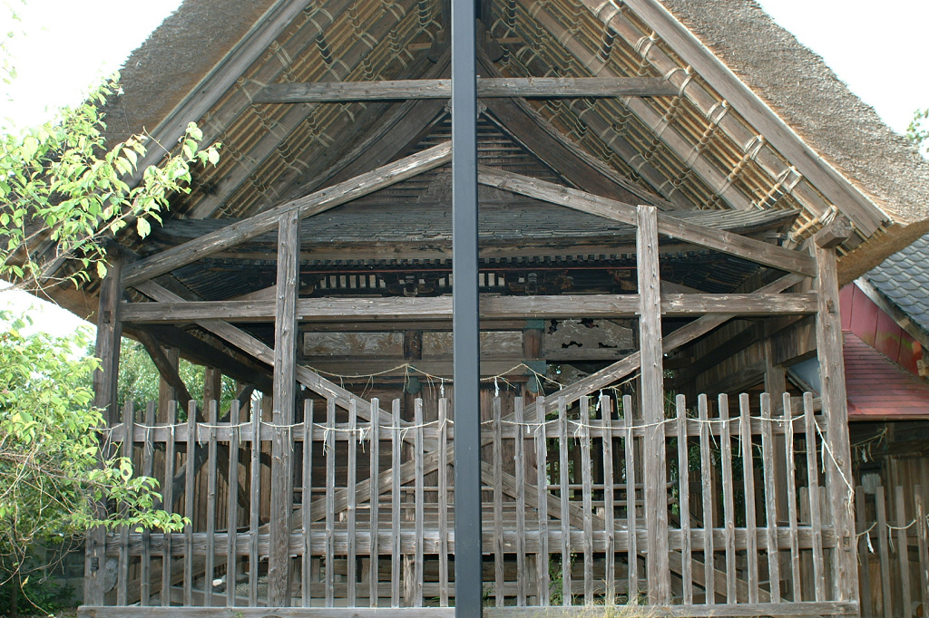 老神神社本殿・覆屋