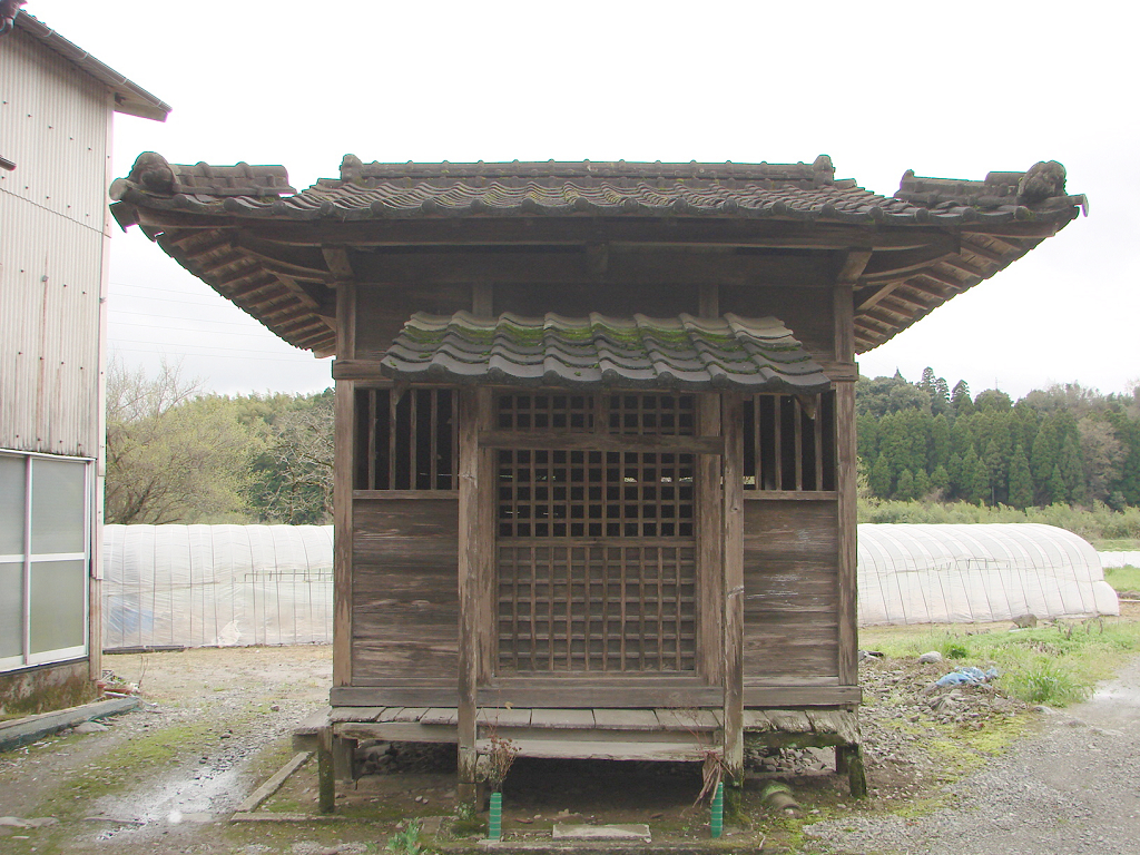 井口八幡神社毘沙門堂