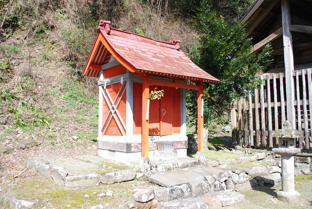 万江阿蘇神社摂社稲荷神社