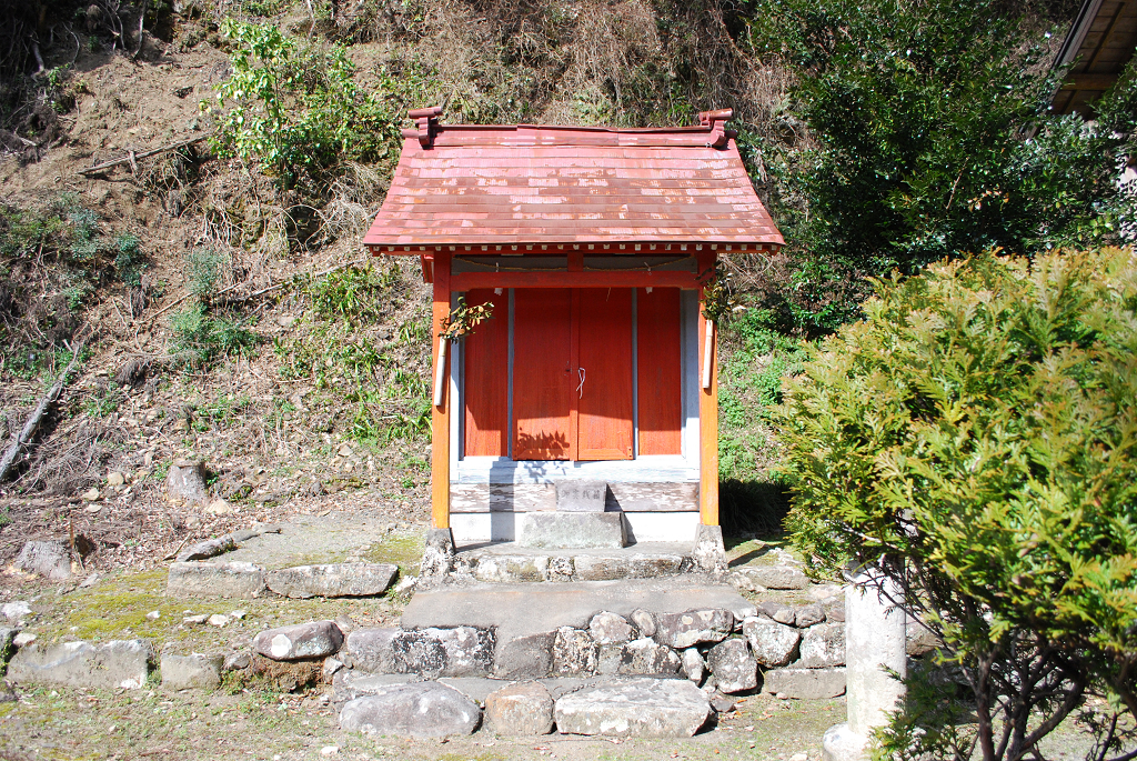 万江阿蘇神社稲荷社・水神社正面