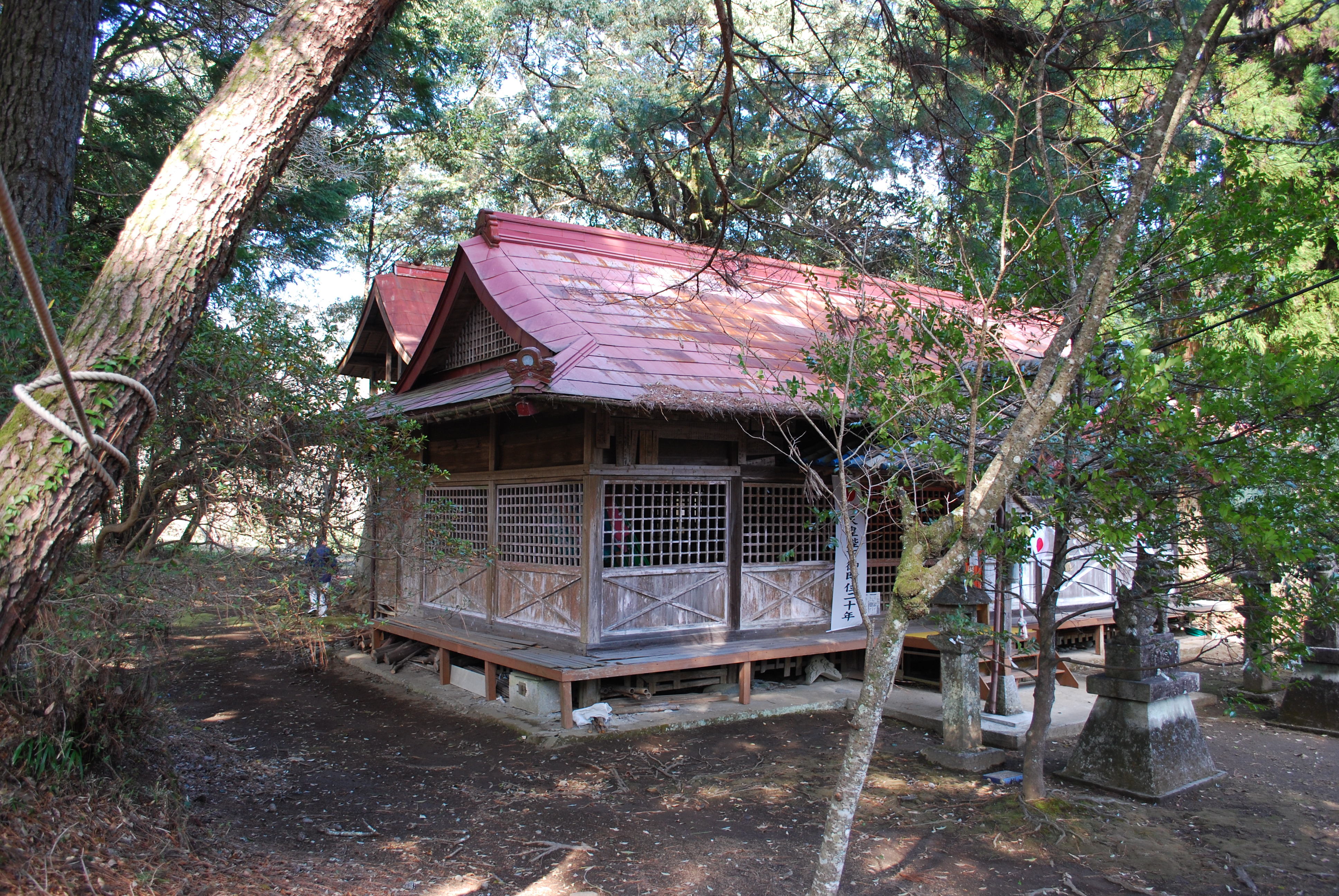 四浦阿蘇神社本殿