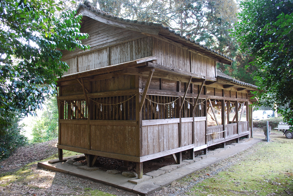 木本神社拝殿と覆屋