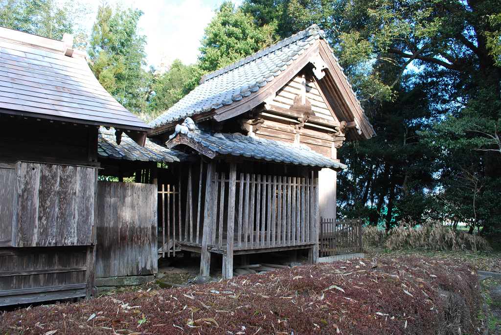 築地熊野座神社本殿