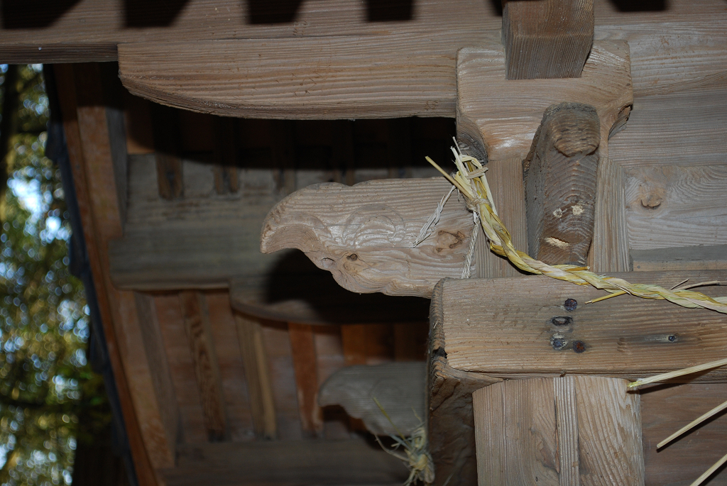 鷺巣山神社本殿木鼻