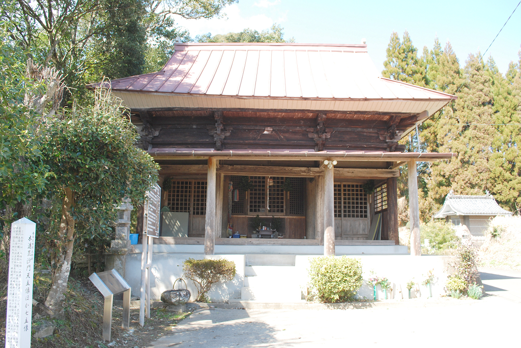 勝福寺仁王門(毘沙門堂)正面