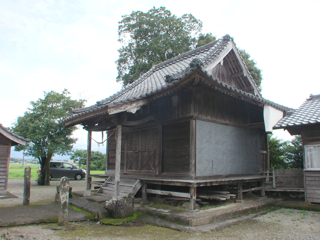 皇大神宮本殿正側面