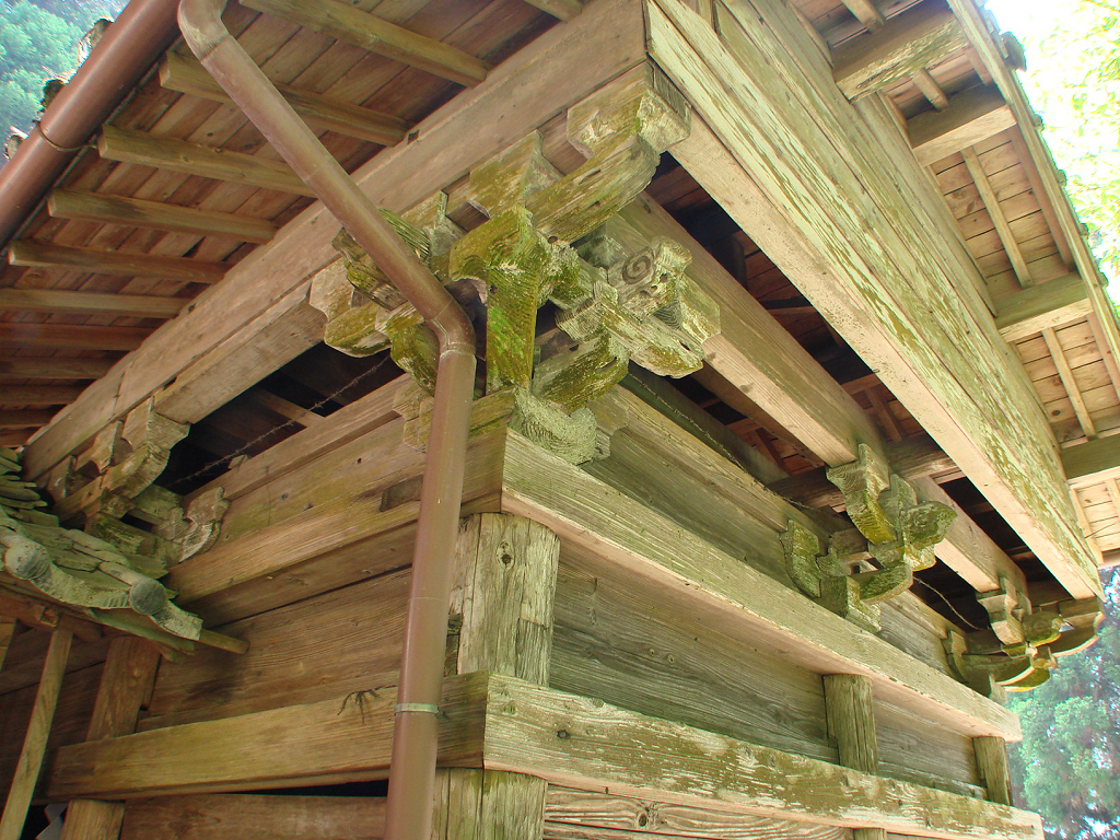 東光寺八幡宮旧本殿斗栱