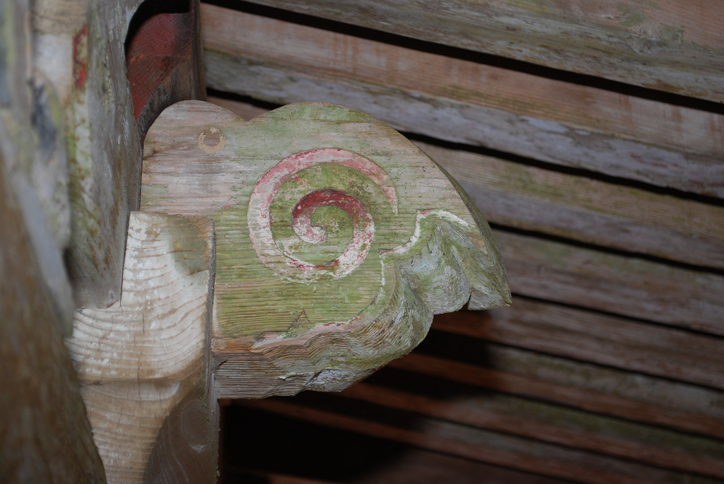 久米熊野坐神社本殿拳鼻